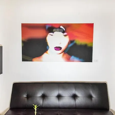 In An Art Gallery דירה רומא